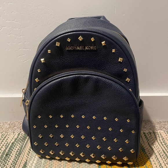 MICHAEL KORS Abbey Medium Studded Calfskin Backpack Navy - Picture 4 of 6